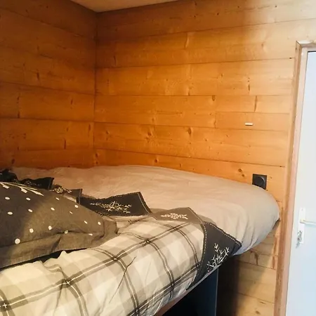 - Inout - 4 Beds Flat V-473